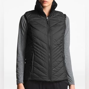 THE NORTH FACE MOSSBUD INSULATED REVERSIBLE VEST